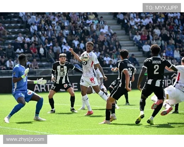 乌德勒b队迎战埃因霍温fc力争主场胜利展现实力