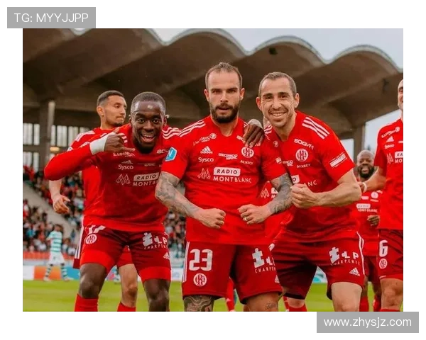 敦克尔克与亚眠的较量揭示法乙联赛的激烈竞争与战术博弈