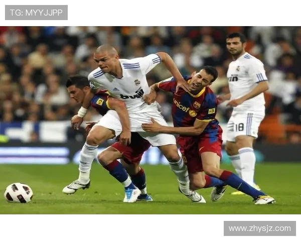 杭州足球队区域防守分析及其在比赛中的成效与不足之处探讨